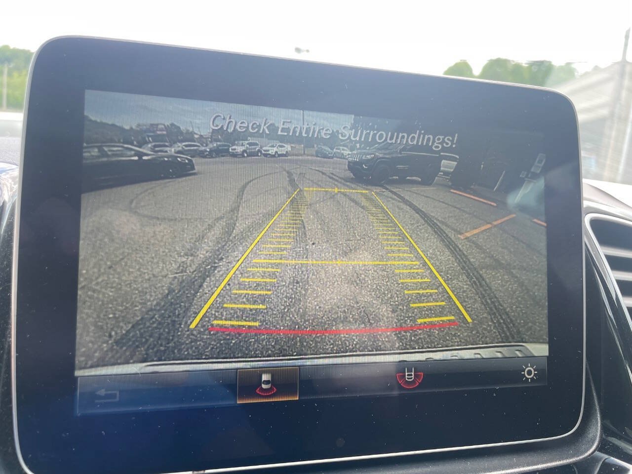 Used 2017 Mercedes-Benz GLE 350 4MATIC image 29
