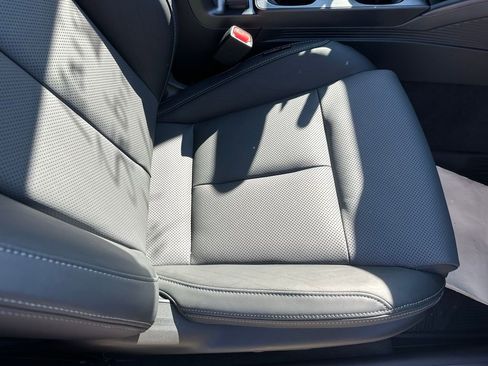 Used 2026 Subaru Outback Touring XT w/ Touring Package image 17