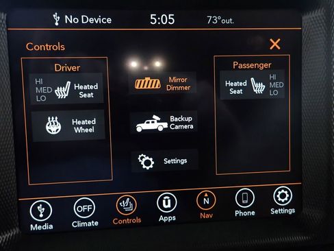 Used 2020 Jeep Gladiator Mojave w/ Dual Top Group AWD/4WD image 5