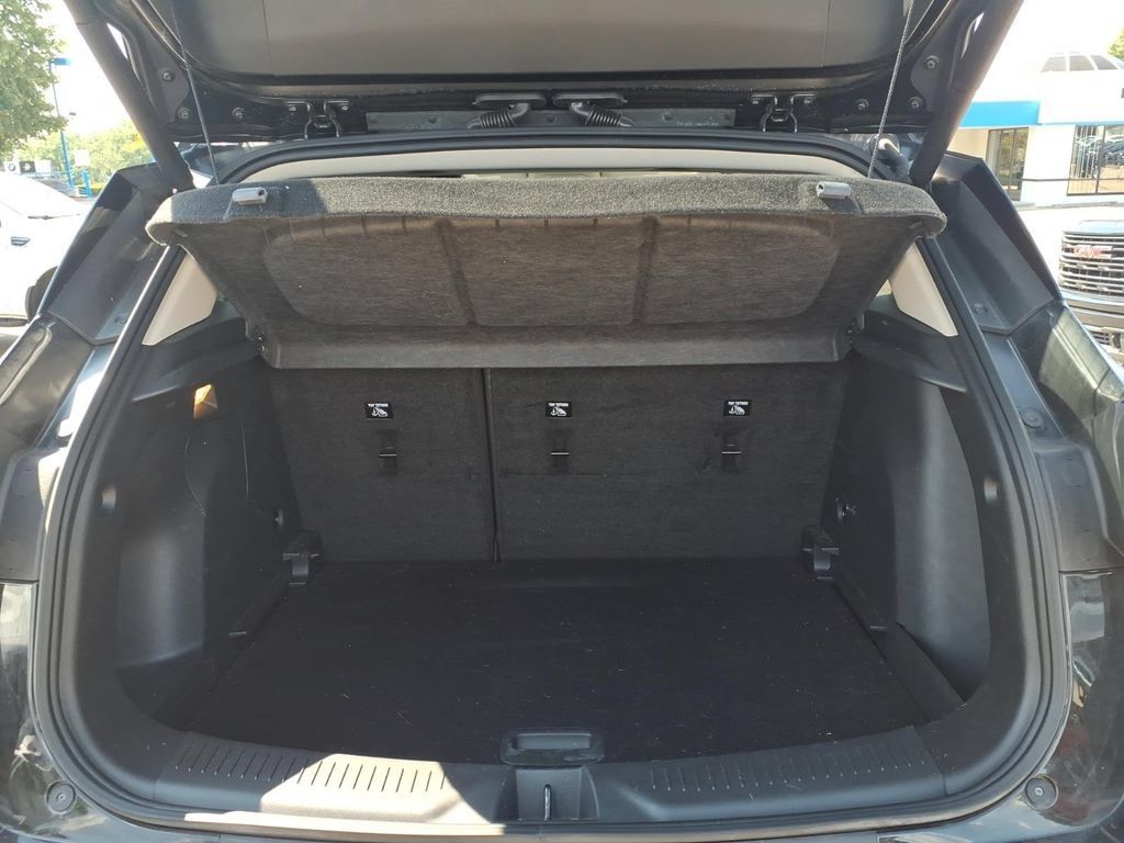 Used 2023 Buick Encore GX Select FWD image 8