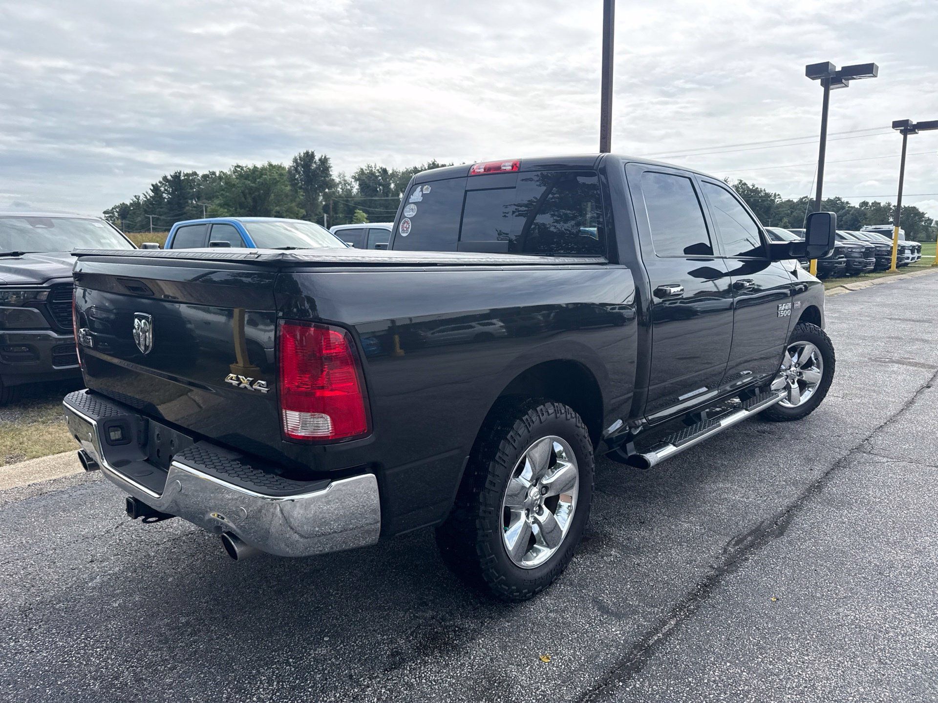 Used 2017 RAM 1500 Big Horn AWD/4WD image 7