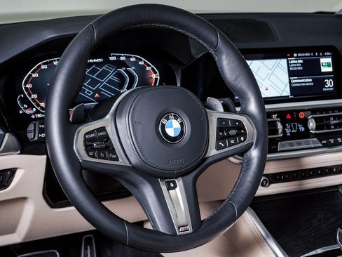 Used 2023 BMW 440i xDrive Coupe w/ Premium Package image 21