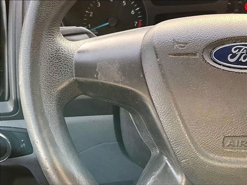 Used 2018 Ford Transit 250 130 Low Roof image 15