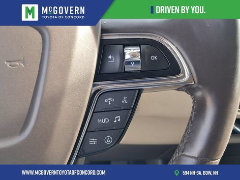 Used 2023 Lincoln Navigator L Reserve AWD/4WD image 29