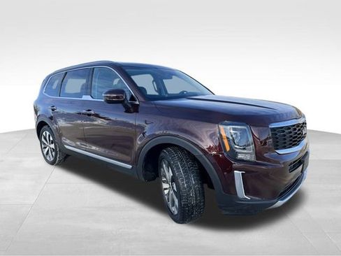 Used 2022 Kia Telluride S image 8