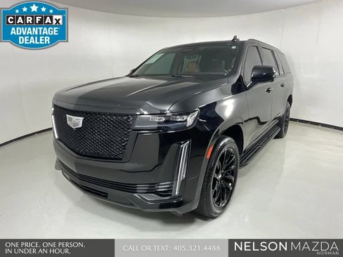 Used 2024 Cadillac Escalade ESV Sport w/ LPO, ONYX Package AWD/4WD image 1