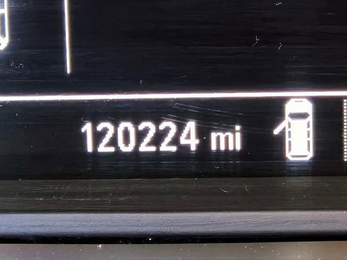 Used 2020 Chevrolet Traverse LS w/ LPO, Blackout Package image 29