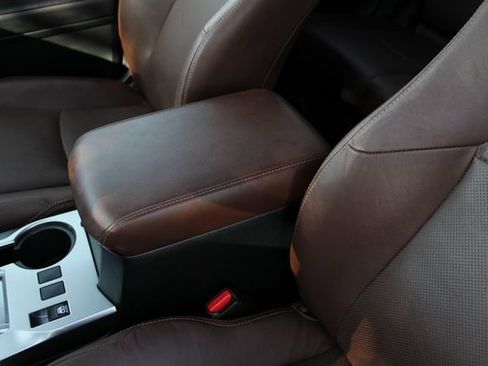 Used 2022 Toyota 4Runner Limited AWD/4WD image 24
