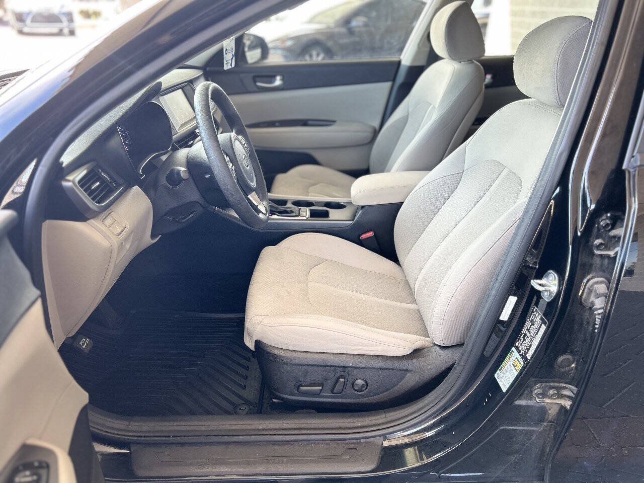 Used 2018 Kia Optima LX w/ Convenience Package FWD image 35