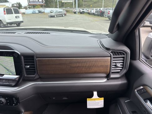 New 2026 Chevrolet Silverado 1500 High Country w/ Technology Package image 25