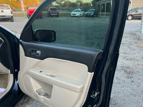 Used 2008 Ford Fusion SE image 12