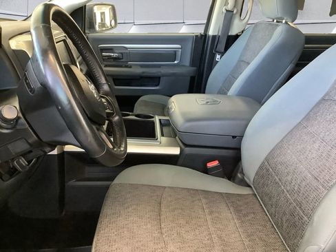 Used 2015 RAM 1500 Lone Star image 7