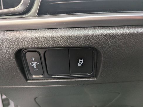 Used 2025 Kia Sorento S w/ Panoramic Sunroof Package AWD/4WD image 23