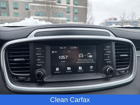 Used 2020 Kia Sorento EX image 13