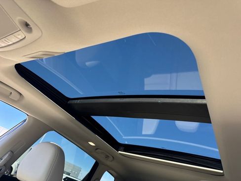 Used 2023 Nissan Murano Platinum w/ Cargo Package image 21