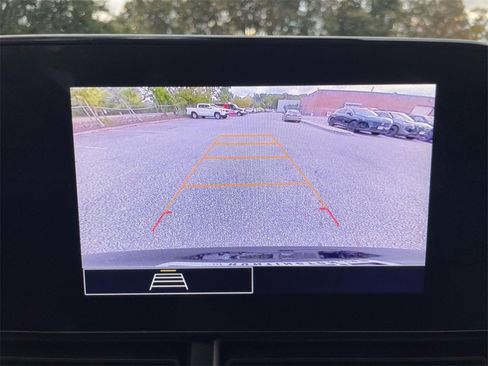 Used 2025 Chevrolet Trax LS w/ LS Convenience Package image 26