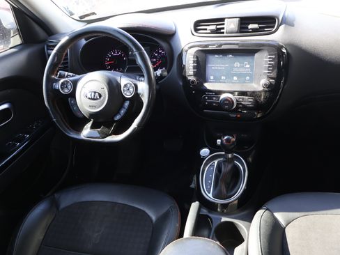 Used 2018 Kia Soul ! image 16