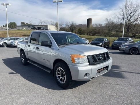 Used 2011 Nissan Titan S w/ S Popular Equipment Pkg image 2