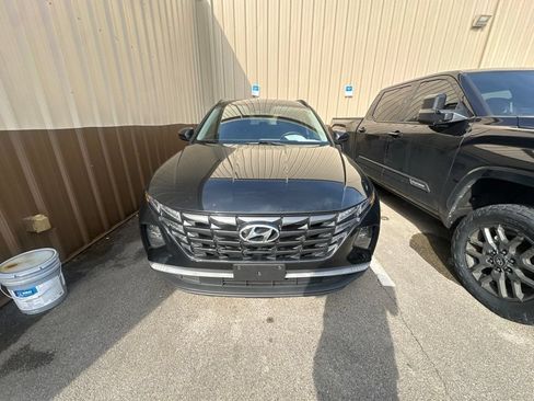 Used 2024 Hyundai Tucson SEL FWD image 2