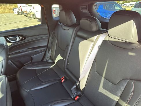 New 2026 Jeep Compass Trailhawk image 26