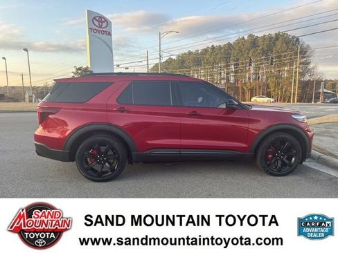 Used 2020 Ford Explorer ST w/ ST Street Pack image 2