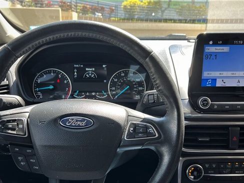 Used 2019 Ford EcoSport SE w/ SE Convenience Package FWD image 9