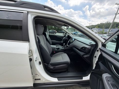Used 2024 Subaru Outback Premium AWD/4WD image 50