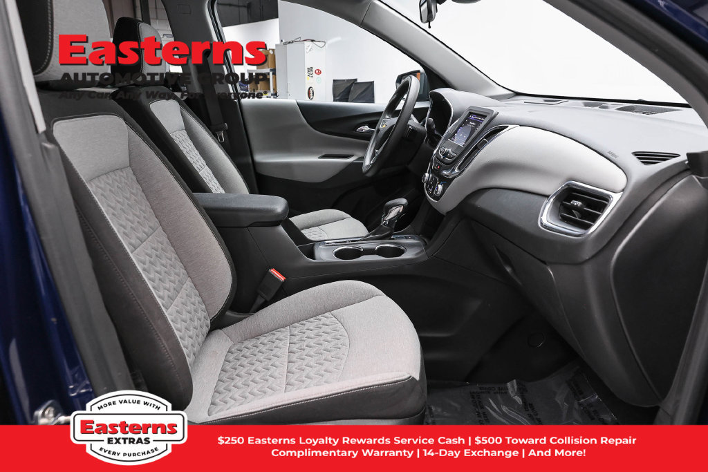 Used 2022 Chevrolet Equinox LS w/ LS Convenience Package AWD/4WD image 25