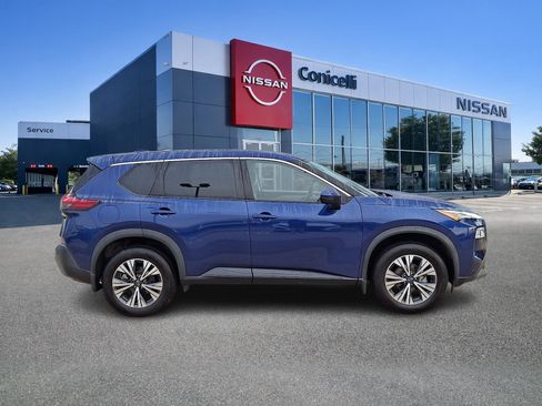 Certified 2022 Nissan Rogue SV AWD/4WD image 7