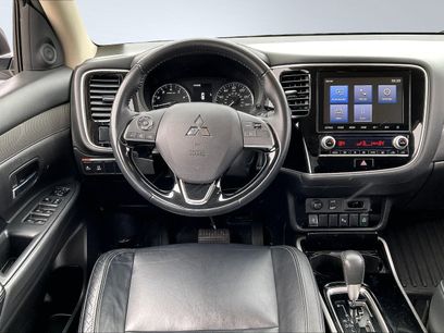 Used 2020 Mitsubishi Outlander AWD
