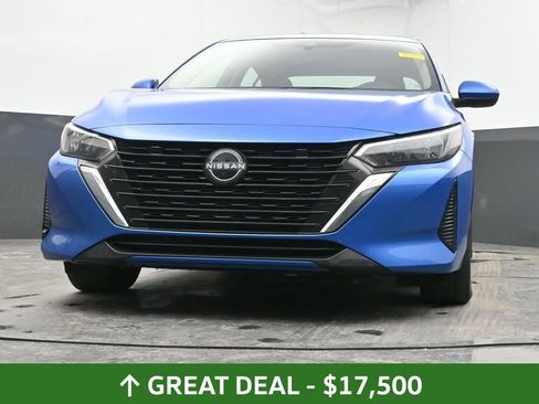 Used 2025 Nissan Sentra SV image 47