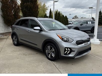 Used 2022 Kia Niro LXS