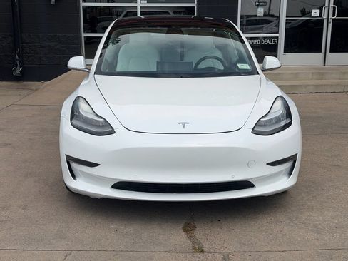 Used 2020 Tesla Model 3 Long Range AWD/4WD image 8