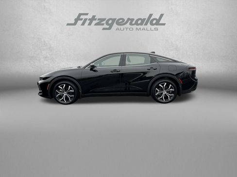 Used 2024 Toyota Crown XLE image 4