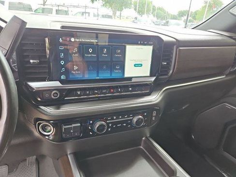Used 2025 Chevrolet Silverado 3500 High Country w/ High Country Premium Package AWD/4WD image 11