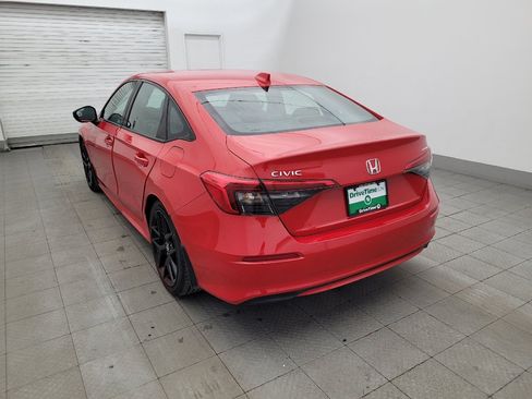 Used 2023 Honda Civic Sport image 5