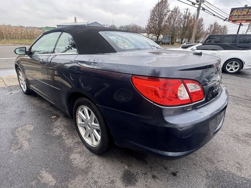 Used 2008 Chrysler Sebring Touring w/ Special Touring Group FWD image 5
