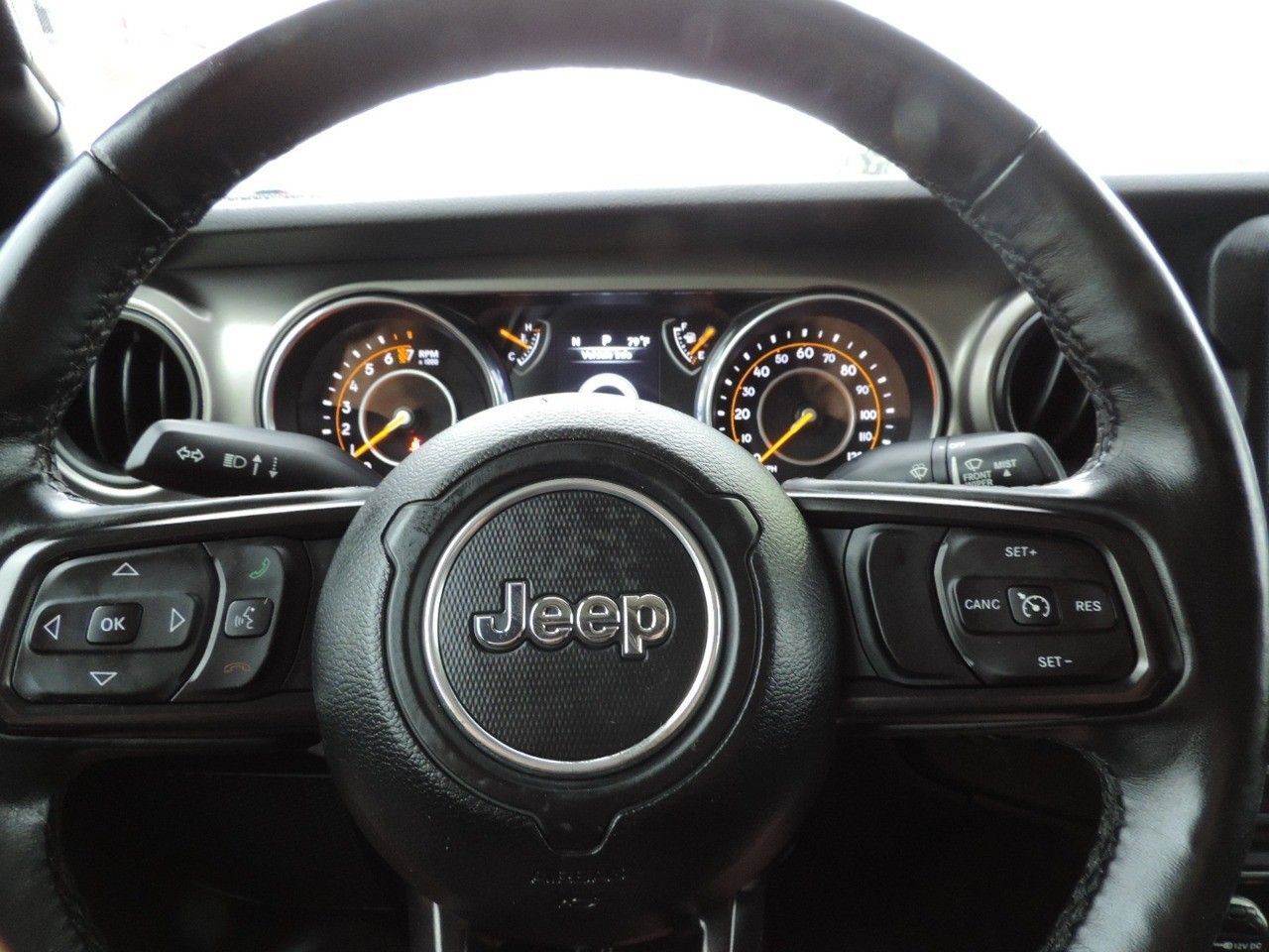 Used 2018 Jeep Wrangler Unlimited Sport S AWD/4WD image 25