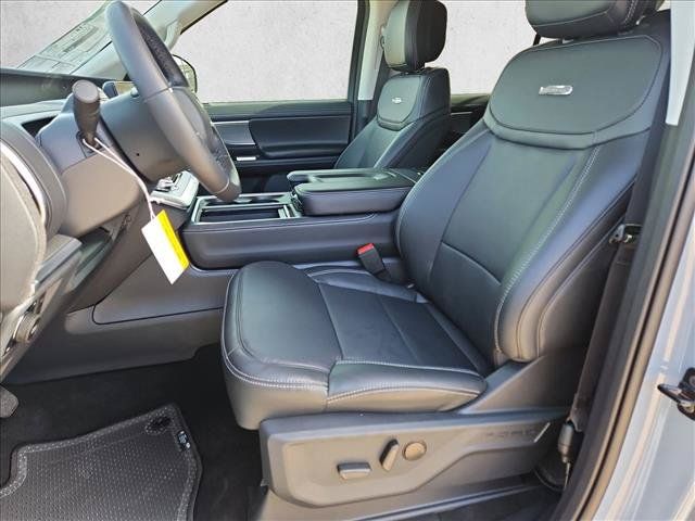 New 2026 Ford Expedition Max Platinum w/ Driver's Package AWD/4WD image 4