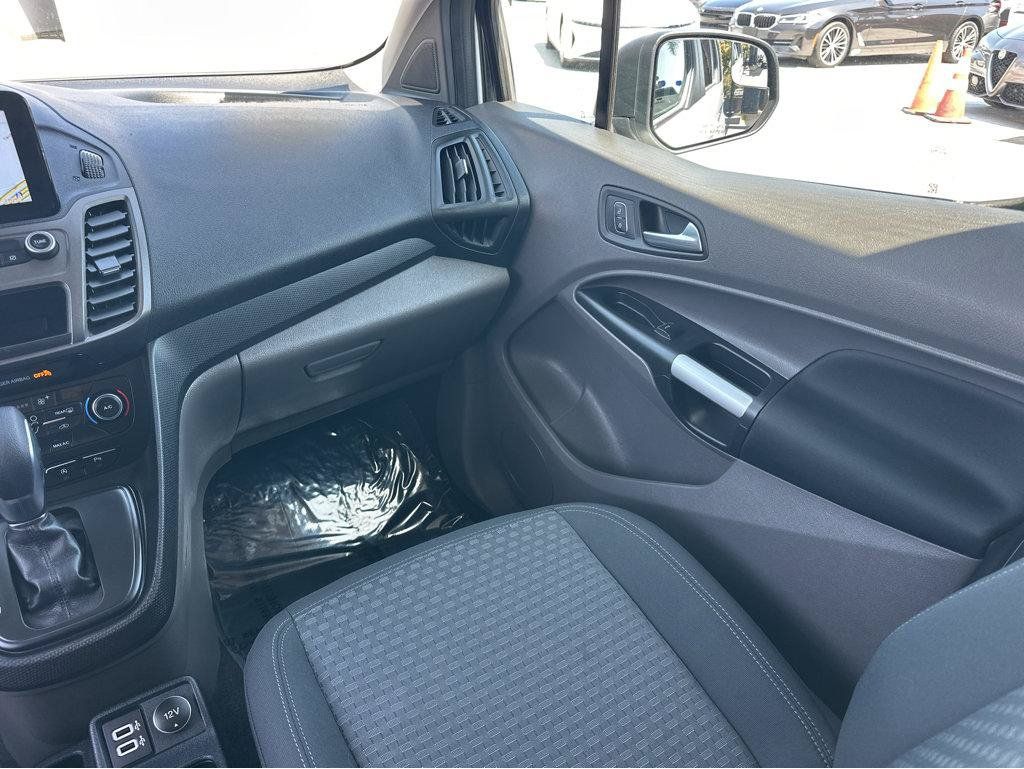 Used 2019 Ford Transit Connect XLT FWD image 18