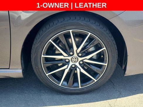 Used 2024 Toyota Camry SE FWD image 7
