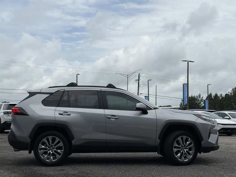 Used 2025 Toyota RAV4 XLE Premium w/ Weather Package FWD image 6