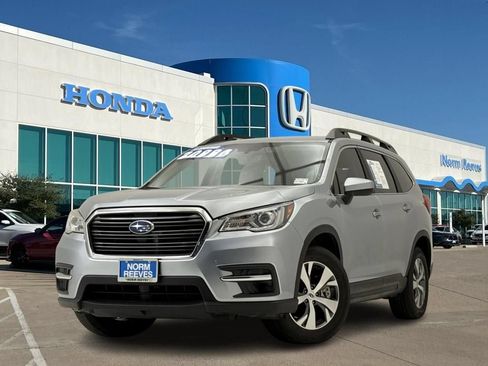 Used 2022 Subaru Ascent Premium w/ Convenience Package AWD/4WD image 1