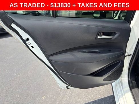 Used 2021 Toyota Corolla LE w/ LE Convenience Package FWD image 13