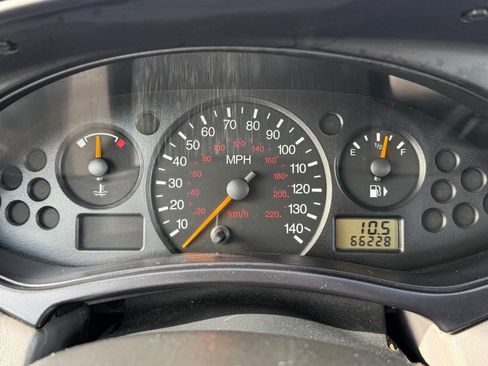 Used 2003 Ford Focus LX image 30