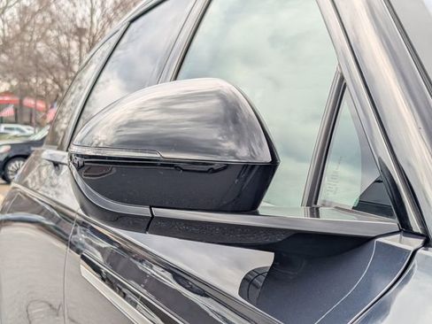 Certified 2024 Lincoln Nautilus Reserve w/ Equipment Group 203A image 12