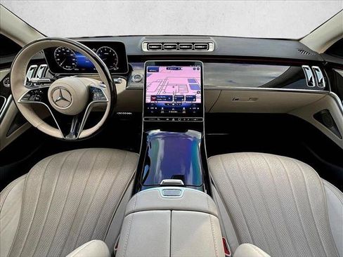 Used 2023 Mercedes-Benz S 500 4MATIC image 16