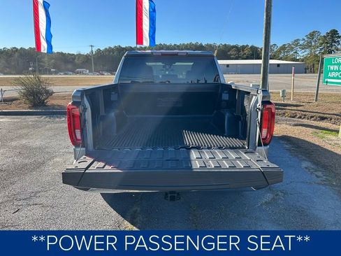 Used 2025 GMC Sierra 1500 SLT image 7