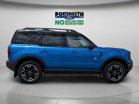 Used 2025 Ford Bronco Sport Outer Banks w/ Outer Banks Tech Package+ AWD/4WD image 6