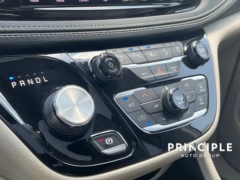 Used 2021 Chrysler Pacifica Limited w/ Premium & Safety Sphere Group AWD/4WD image 25